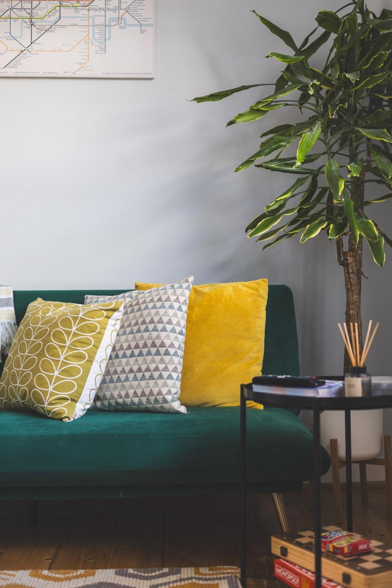 Luxurious 1-Bedroom Apartment In Kensington 런던 외부 사진